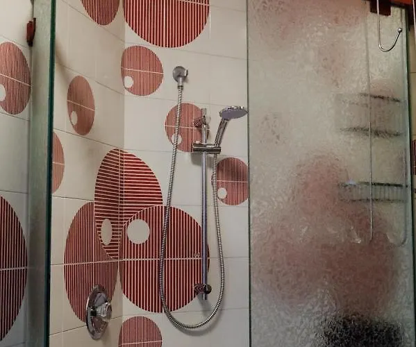 Gione Semesterbostad *